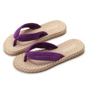 [Free Shipping] Affordable Wooden Clogs WomenS Summer Outdoor Fashion Flip-Flops Flat-Soled Non-Slip And With A Soft Sole