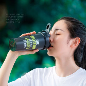 Sports Water Cup Milk Shake Protein Powder Stir Nutrition Cup Fitness Portable Water Bottle Leak Proof&not easily broken Three-layer Storage Shake Cup 650ML