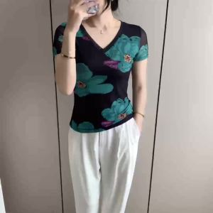 AMMIN 2025 Summer New Style Simple V-neck Fashion Positioning Ink Floral Printing Design Sense Short Sleeve Stretch Mesh T-shirt Womens Korean Style Casual Dye Printing plus size Retro Elegant blouse
