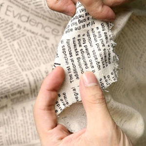 ผ้าแผ่นคอตต้อนลินิน เนื้อหนา ลายหนังสือพิมพ์ หน้ากว้าง 60 นิ้ว ผ้าเมตร ผ้าหลา ภาษาอังกฤษ สำหรับผู้ชาย