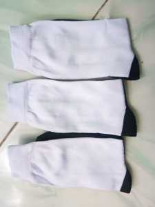 KAOS KAKI ANAK SEKOLAH SD TEBAL ANTI BAU / 12 PASANG KAOS KAKI HITAM PUTIH SD / KAOS TELAPAK HITAM KAKI TERMURAH/ KAOS KAKI HITAM PUTIH POLIESTER COWOK CEWEK / KAOS KAKI ANAK PUTIH SD HITAM/ KAOS KAKI HITAM PUTIH SERBA BISA