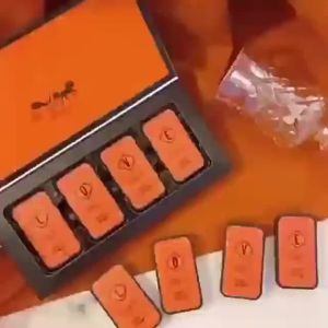 Thương hiệu lớn COCO Balm rắn cho nam và nữ hương thơm nhẹ mùi thơm lâu nước hoa tự nhiên tươi mát deodorant di động cho sinh viên