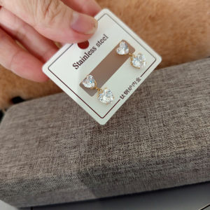 Bông Tai Titan Đính Đá Bông nữ thời trang Trắng & Vàng