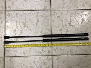 Ty chống cốp sau Nissan Qashqai