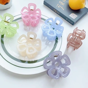 Hollow Hair Claw Clips Non-Slip Large Hair Jaw Clamps Cute Hair Catch with Barrettes Strong Hold Hairpin for Girls