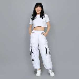 Bootloop - Celana Cargo Parasut Panjang Wanita - celana cargo panjang korean wanita