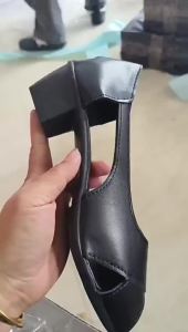 [Free Shipping] 24 Retro Sandals Ethnic Style Open-Toe Roman Buckle WomenS Shoes Chunky Heel Dance Shoes For Middle-Aged And Elderly Mothers Flat Sole
