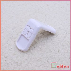 Golden ที่ล็อคลิ้กชักป้องกันเด็ก รุ่นกดเปิดล็อค กันไม่ให้เด็กเปิดลิ้นชัก แบบเข้ามุม Right angle safety lock