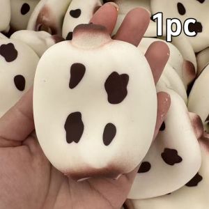 YOUSHI TOP Làm thủ công Quả bóng chuối mini làm thủ công Giòn tan Có thể định hình Đồ chơi bóp hình quả chuối Bóng Fidget Cúp tay Đồ chơi mềm hình chuối mè giòn Trò chơi giác quan