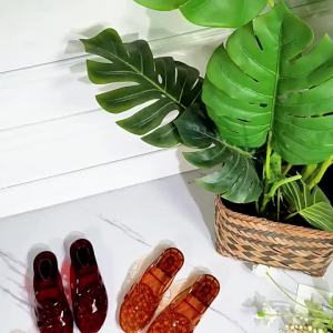 [Free Shipping] Wedge-Heeled Closed-Toe Slippers For Summer Outings Soft And Comfortable Versatile Vintage-Style Hollowed-Out Breathable Chunky-Heeled Crystal Slide Sandals