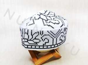 PECI ANAK DEWASA PAKISTAN MOTIF BATIK ABU DAN EMAS