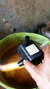 Bơm chìm mini 4W 8W 13w 16W 18W 25W 32W - 220V quạt điều hoà hơi nước - bể cá thủy cảnh ( BƠM KHÔNG CÓ PHÍCH )