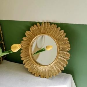 FFBH Round Decorative Mirror Interior Wall Art Hanging Mirrors Vintage Luxury Bedroom Makeup Mirrors Elegant Room Decor Aesthetics B3K9H
