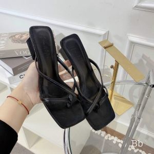 [Hoàn Tiền 15%]Dép nữ 3p gót vuông dây mảnh sang chảnh 008