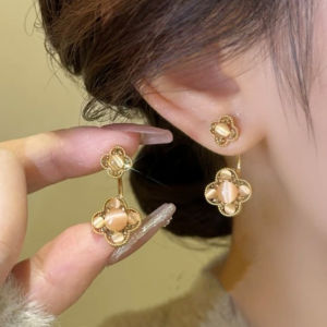 Fashionable Ring Gift 年新款四叶草猫眼石锆石耳环秋冬氛围感前后戴双花幸运草耳钉