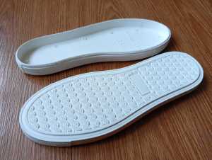 Sol Sepatu Wanita Outsole Casual Sneakers Kets Alas Bawah TPR Melody Hitam Putih Size 36 sd 40