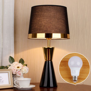 Simple and modern American Style bedroom bedside lamp LED Ceramics table lamp Reading night light Eye Protection Bed Learning Home Lighting 30x56cm