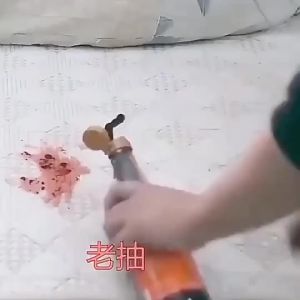 【MY Local Send】Fabric Sofa Cleaner 500ML Stain Remover Water-Free Decontamination Household Strong Stain Dry Cleaning Agent Sofa & Fabric Cloth Dry Cleaner Sofa Clea