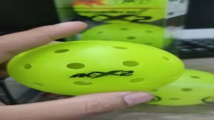 Bóng Pickleball tập luyện và thi đấu AKpro AK-X2