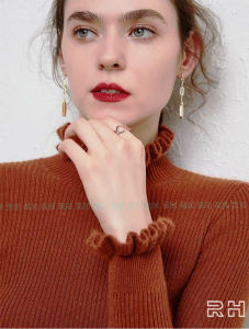 Sweter Long Neck Wanita: Sweater Rajut Kerah Tinggi Salur Kriwil