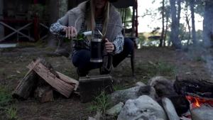 STANLEY Classic Bottle Opener Beer Stein 24 oz Flip Up Lid and Heavy Duty Handle with Built In Bottle Opener Insulated Stainless Steel Beer Mug BPA-Free Hammertone Green