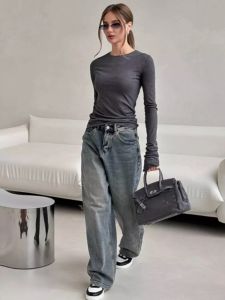 Parc Fee Fashion Slim Brown Womens T Shirt 2026 Casual O-Neck Long Sleeve T Shirts Elegant Simple Solid Top Female Clothing2026