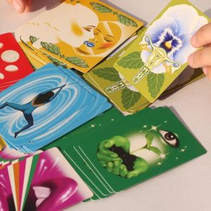 The Womens Collective Card Game - การ์ดเกม