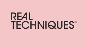 Real Techniques 201 Powder Brush: A High-Quality Makeup Tool