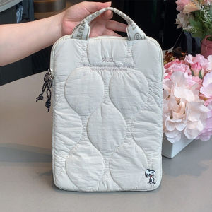 Japanese Style Cute Snoopy Embroidered 12.9 Inch Ipad Sleeve Ultra Light Portable Shockproof Tablet Handbag