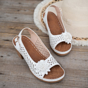 [Free Shipping] 2026 Summer New Plus Size WomenS Casual Comfortable Floral Hollow Fashion High Heel Sandals Plus Size