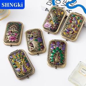[COD] 🔥🔥🔥SHNGki Gương trang điểm cầm tay retro có thể gập lại gương nhỏ gọn in hình con công Gương bỏ túi Gương trang điểm hình chữ nhật hai mặt