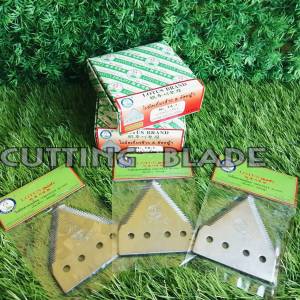 ใบมีดสามเหลี่ยมเกี่ยวข้าวแบบติดจาน TA 1 ตราดอกบัว( 1ใบ)