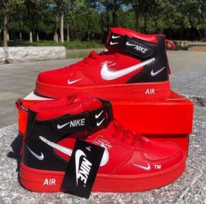 2026 New Fashionable Mens and Womens Sports Shoes Breathable Running Shoes High-Quality Sports Shoes