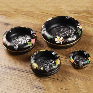 ตลับไม้เพ้นท์ลายดอกไม้ ของขวัญส่งพ่อส่งเพื่อน ที่เขียบุหรีไม้ ติดนิเกิลกันไฟ แบบกลม ขนาด 3นิ้ว4นิ้ว5นิ้ว6นิ้วAshtray