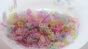 Colourful Trang Trí Charms Thư Số Nhựa Mặt Dây Cho Tự Làm Từ Tên bông tai vòng cổ làm đồ thủ công