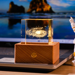 Đèn Ngủ Pha Lê Hình Lập Phương Hệ Mặt Trời Ánh Sáng Vàng Bao Gồm Đế Đèn Decor Trang Trí Quà Tặng Người Thân