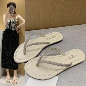 [Free Shipping] WomenS Summer Flip-Flops For Outdoor Wear 2026 New Model With Rhinestones Flat Beach Sandals Ins