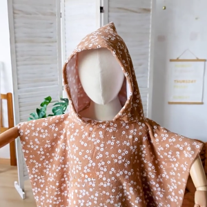 Kids Hooded Bath Towel Cartoon Print Design Capelet Fast Dry Soft Texture Gentle For Infant Sensitive Skin