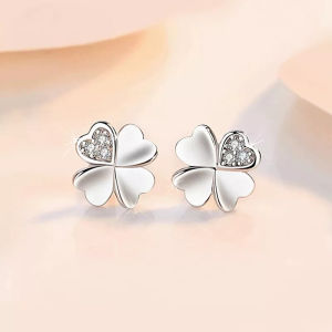 Four-Leaf Clover Earrings Stud No Fading Fashion Earring for Women Girls