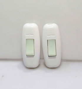 Công tắc treo nhót dạ quang Sopoka 5A- 250V