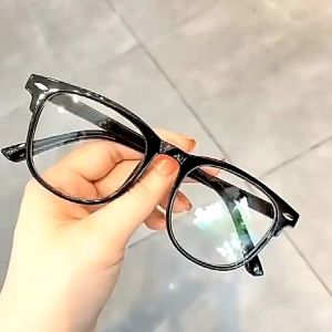 Kacamata Anti Radiasi Bingkai Persegi Panjang Retro Style Lensa Bening Eyewear Glasses