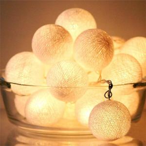 2.2M 20LED USB Powered Cotton Christmas Ball Light String Lights for Banquet Home and Trees Decorations