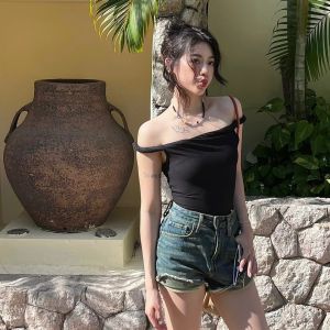 Áo thun hở vai đơn giản thiết kế ôm vừa vặn phong cách retro Pure Desire dành cho nữ