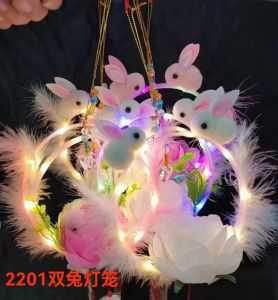 LỒNG ĐÈN THỎ LÔNG VŨ CÓ ĐÈN LED HẠT GẠO SÁNG ĐẸP MÙA TRUNG THU