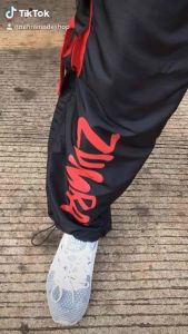 Celana Saja Cargo Zumba Hitam Sablon Merah (Hanya Celana) Bahan Parasut / Celana Training Olahraga Cargo / Celana Senam Bahan Parasut / Celana Olahraga Celana Senam Bahan Parasut untuk Zumba Aerobik Gym Cycling Running