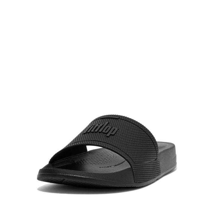 Women's best sale pool sliders