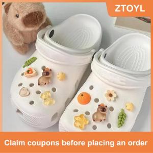 12ชิ้นรูรองเท้าดอกไม้ตกแต่งบีเวอร์รูหัวเข็มขัด DIY capybara เรซิ่นอุปกรณ์เสริมความรู้สึกไฮเอนด์