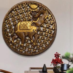 แผ่นไม้แกะลายช้างปัดทองติดผนัง แผ่นกลมไม้สักทองแกะละเอียด ของตกแต่งโรงแรมตกแต่งร้านกาแฟตกแต่งบ้าน ขนาด60cm90cmสวยงาม จัดส่งฟรี