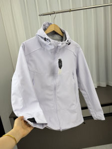 Multi-color Soft Shell Couple Autumn Outdoor Windproof and Waterproof Three-dimensional Tailoring Function Hooded Jacket Jacket