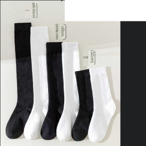 Vớ Nhung Cổ Cao TRAZ Tất Màu Trắng Đen 3 Size Tùy Chọn Dành Cho Bạn Nữ